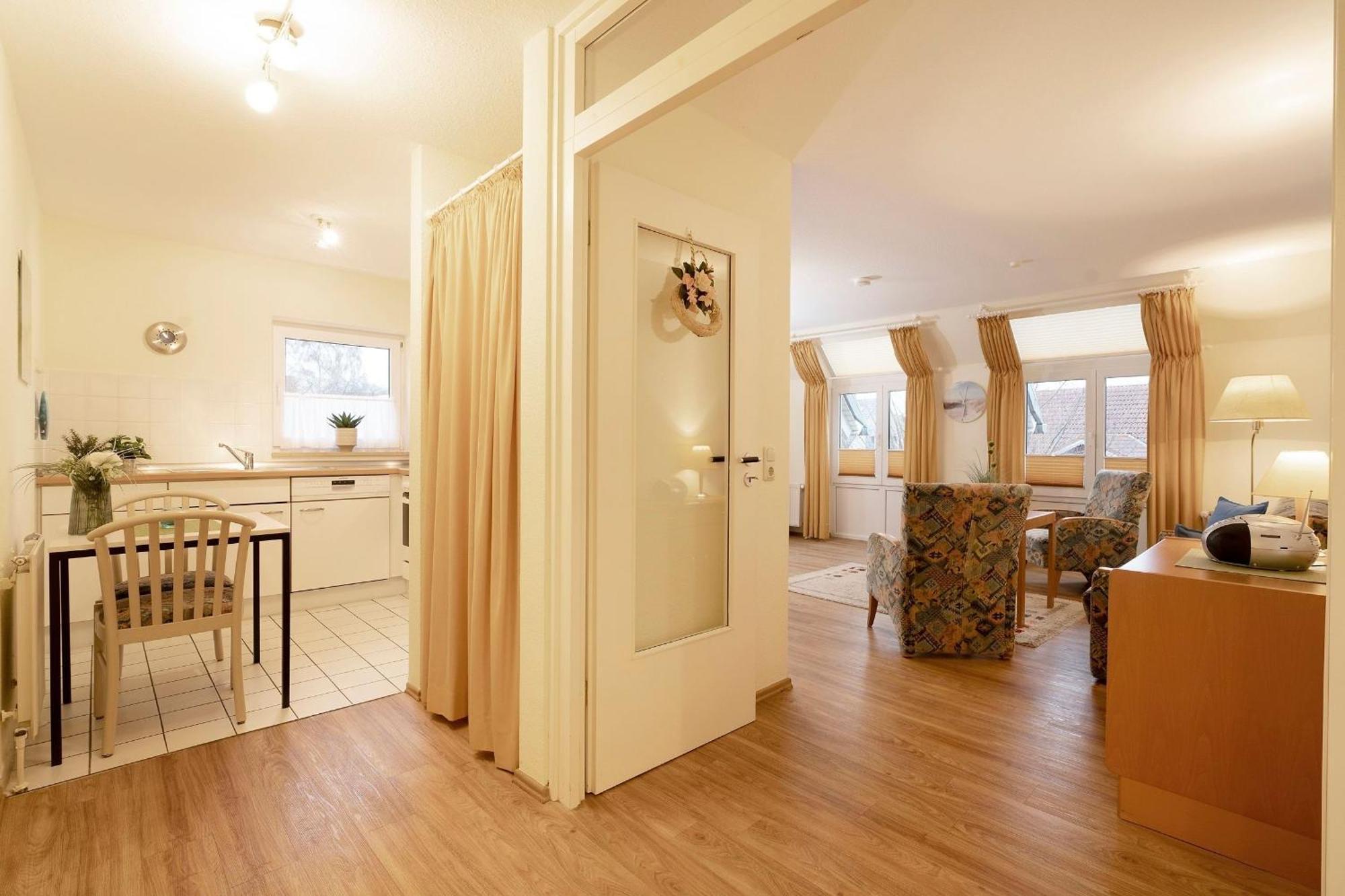 Lindenbuschen 2 Wohnung 5 Kellenhusen Luaran gambar